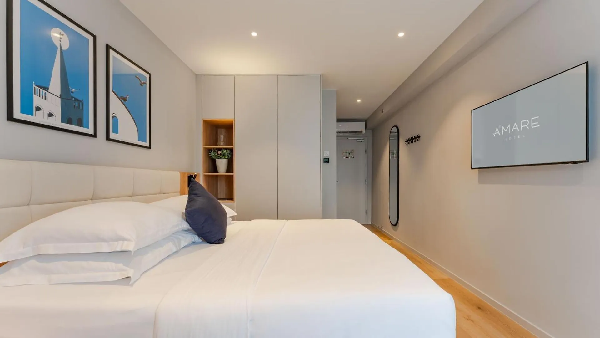 Hotel A'mare Zadar 3*,